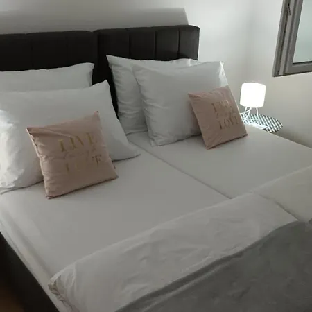 Apartman Nadia *