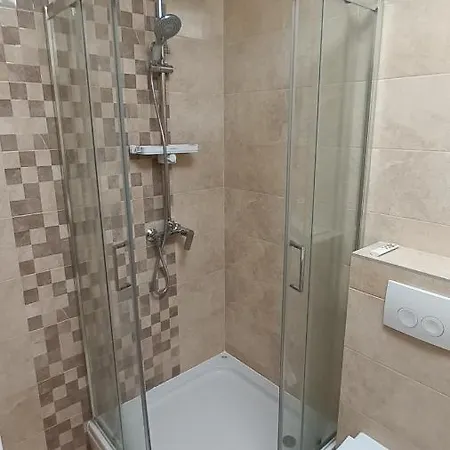 Nadia Apartman *